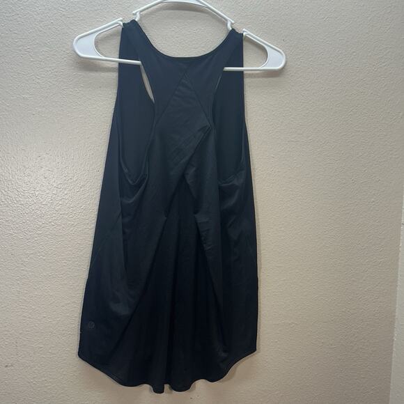Lululemon Pleated Back Tank Top Athletic Gym Running SZ 6 Womens Black Racerback - Picture 2 of 4